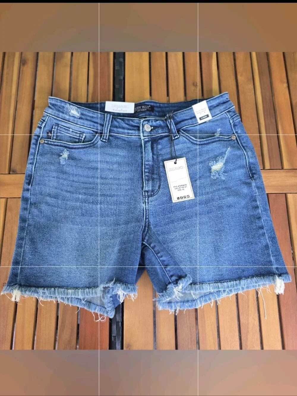 NWT Judy Blue V-Front Distressed Denim Shorts (Size XL) - Picture 4 of 10
